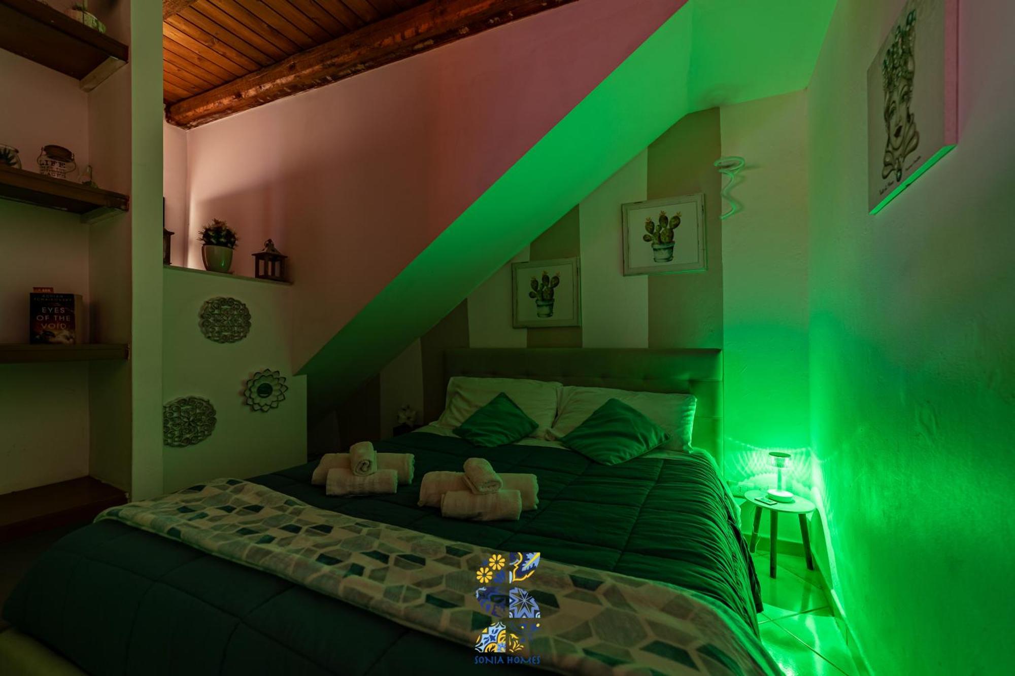 La Rocca Apartment Of Ballaro Palermo Eksteriør bilde
